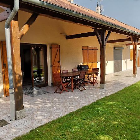 Вилла Le Logis Du Der Жиффомон-Шампобер Экстерьер фото